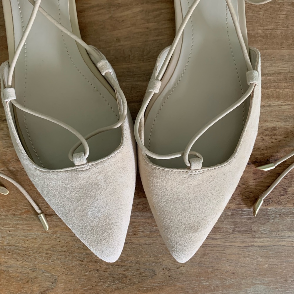 NWOT Calvin Klein Lace Up Haida Sandstorm Flats - Picture 3 of 7